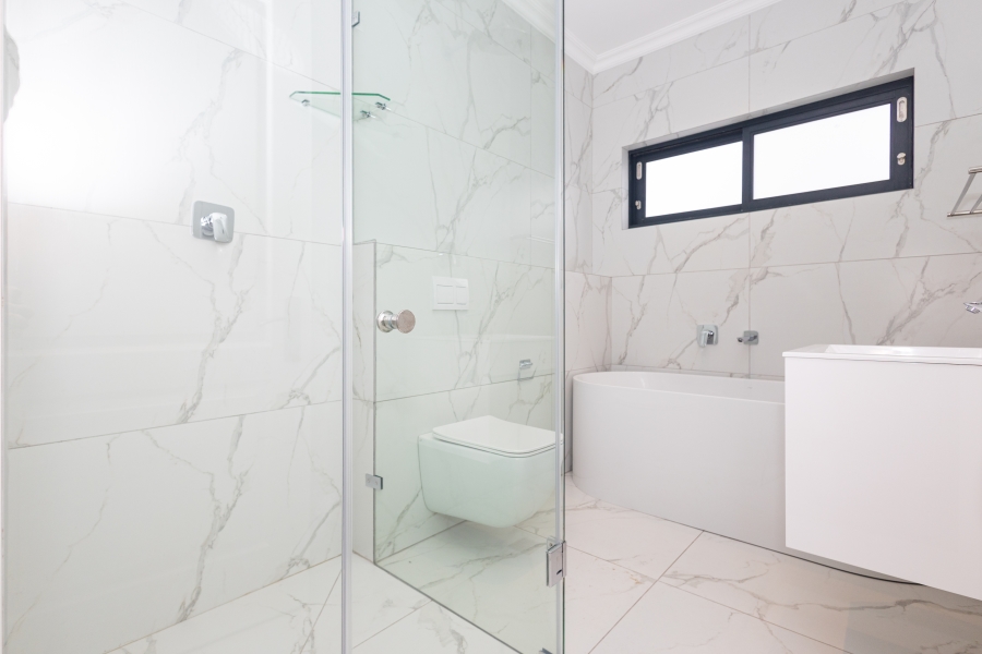 4 Bedroom Property for Sale in Sandown Western Cape